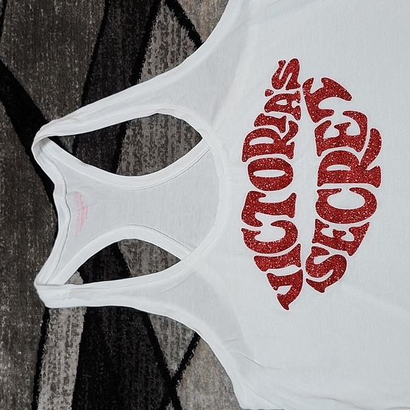 VICTORIA SECRET GLITTER SHINE LIP- STICK 💋 2019 RACERBACK TANK-TOP - Picture 3 of 11